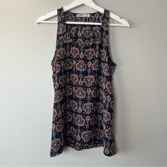 Hollister Racerback Loose Fit Tank Small - Picture 1 of 10